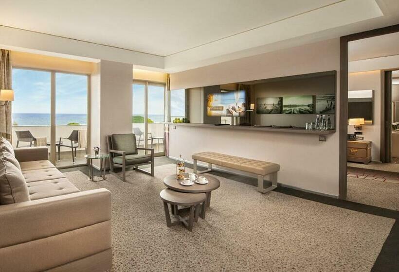 Deluxe Suite Sea View, Rixos Premium Belek, The Land of Legends Access
