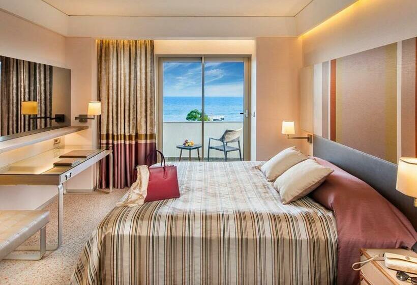 Deluxe Suite Sea View, Rixos Premium Belek, The Land of Legends Access