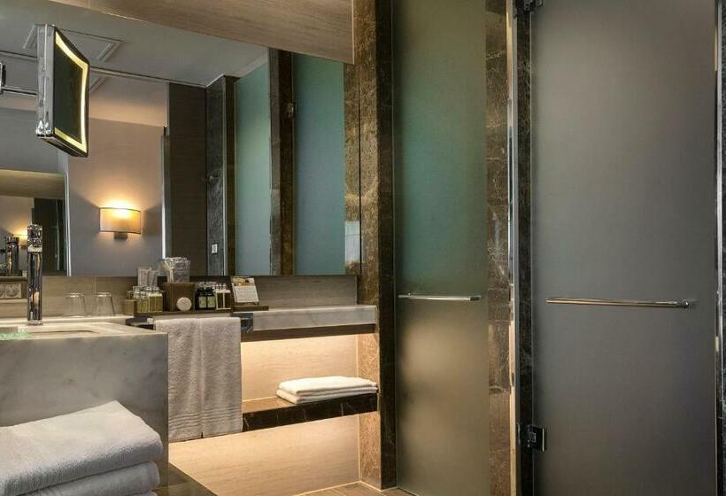Deluxe Suite Sea View, Rixos Premium Belek, The Land of Legends Access