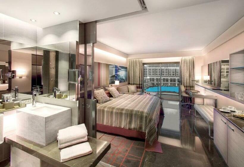 اتاق لوکس با چشم‌انداز باغ, Rixos Premium Belek, The Land of Legends Access