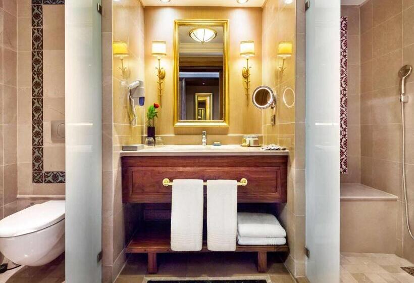 اتاق لوکس با چشم‌انداز باغ, Rixos Premium Bodrum