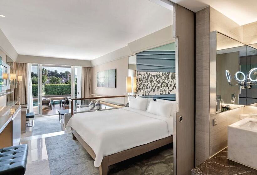 سوییت با استخر, Rixos Premium Tekirova, The Land of Legends Access