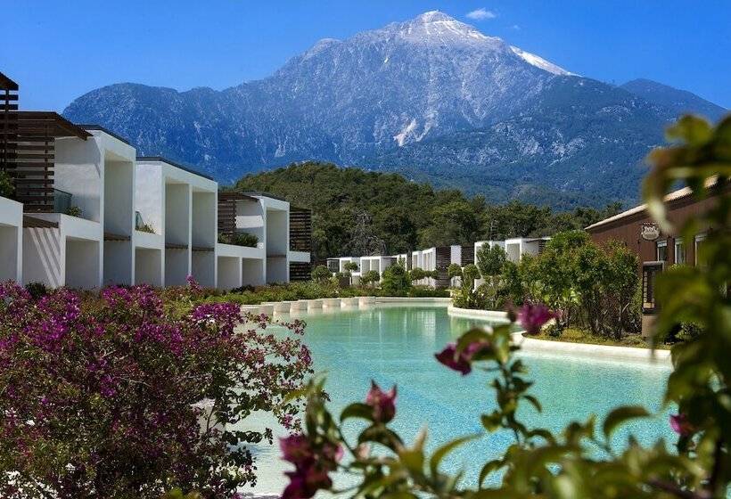 ویلای یک اتاق خوابه با استخر شنا, Rixos Premium Tekirova, The Land of Legends Access