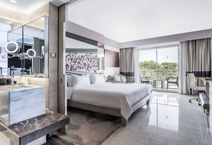 سوییت لوکس, Rixos Premium Tekirova, The Land of Legends Access
