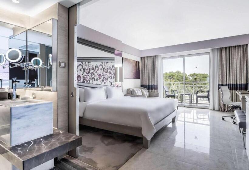 اتاق لوکس با چشم‌انداز باغ, Rixos Premium Tekirova, The Land of Legends Access