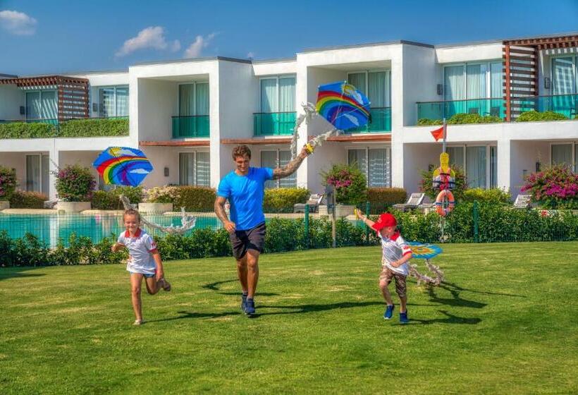 ویلای یک اتاق خوابه با استخر شنا, Rixos Premium Tekirova, The Land of Legends Access