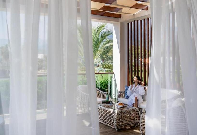 ویلای سوپریور 1 خوابه, Rixos Premium Tekirova, The Land of Legends Access