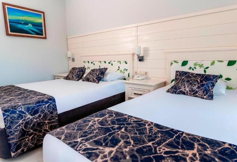 اتاق خانوادگی, Rox Royal Hotel   All Inclusive