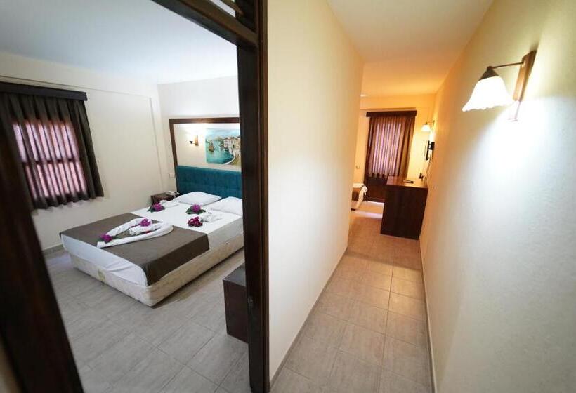 اتاق خانوادگی, Salinas Beach Hotel Bodrum Boutique Concept