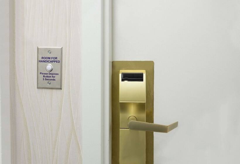 اتاق لوکس, Sonesta Miami Airport