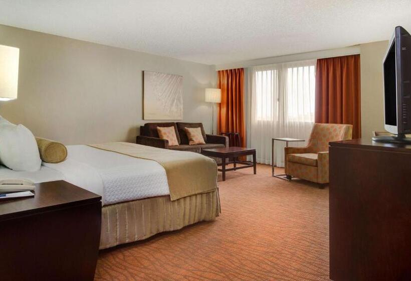 اتاق لوکس با تخت بزرگ, Sonesta Miami Airport