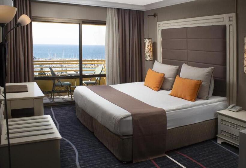 اتاق استاندارد با چشم‌انداز دریا, Suhan Seaport 360