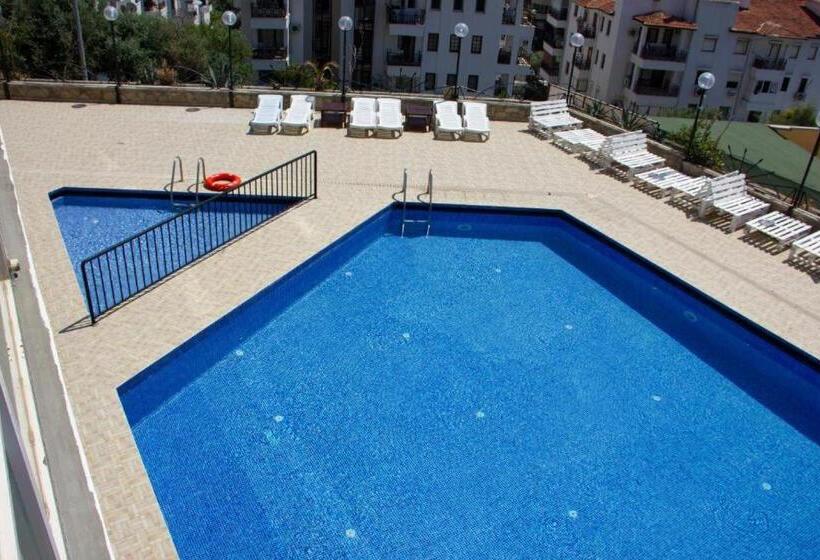 سوئیت با تخت بزرگ, Suhan Seaport