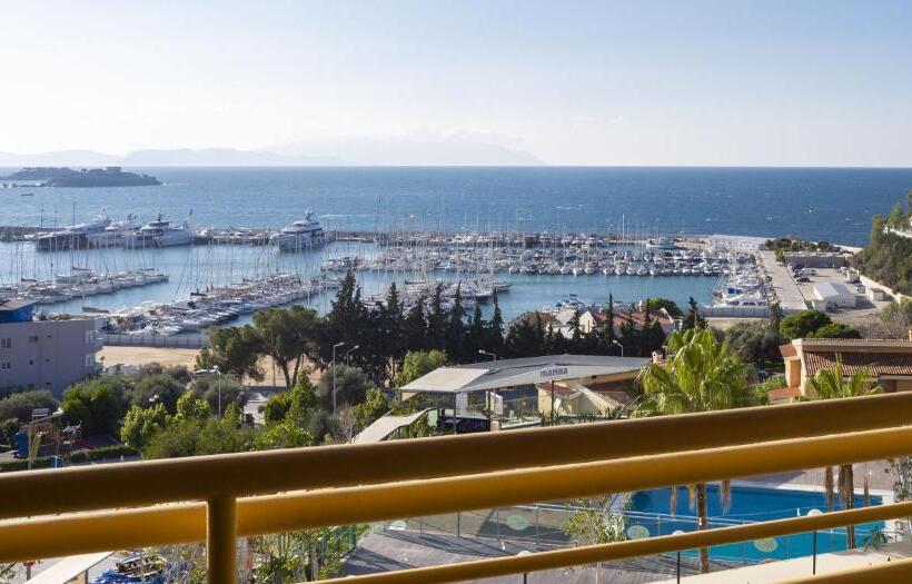 سوئیت با تخت بزرگ, Suhan Seaport