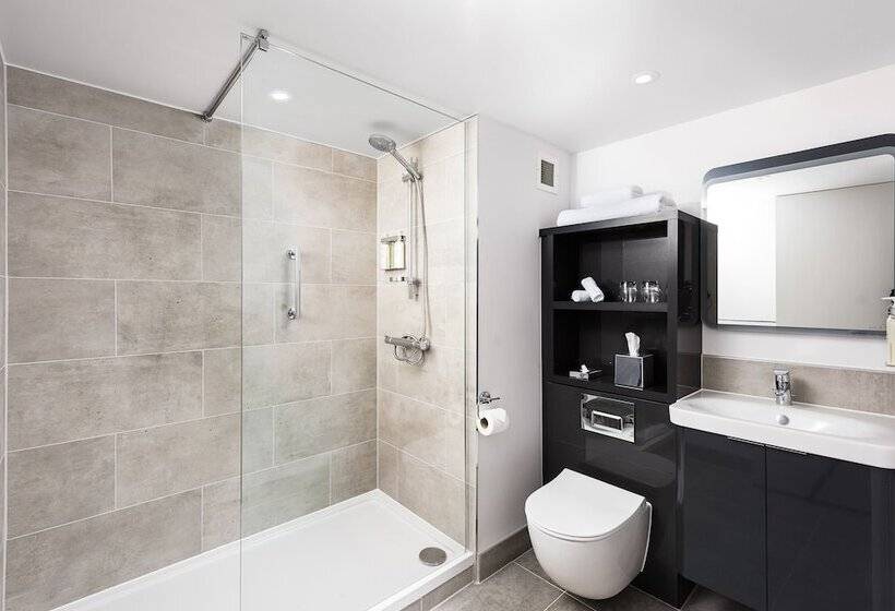 חדר סטנדרט, Voco St. Johns Solihull, An Ihg
