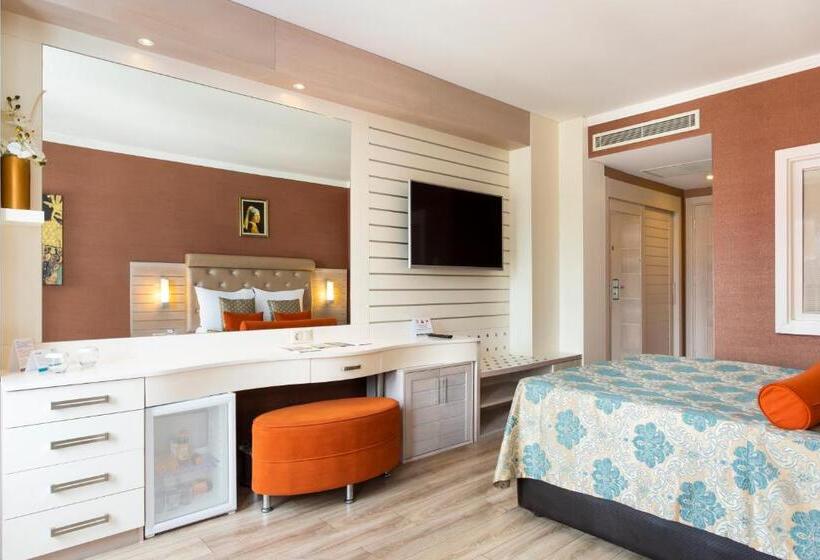 Standard Room with Views, Orange County Kemer