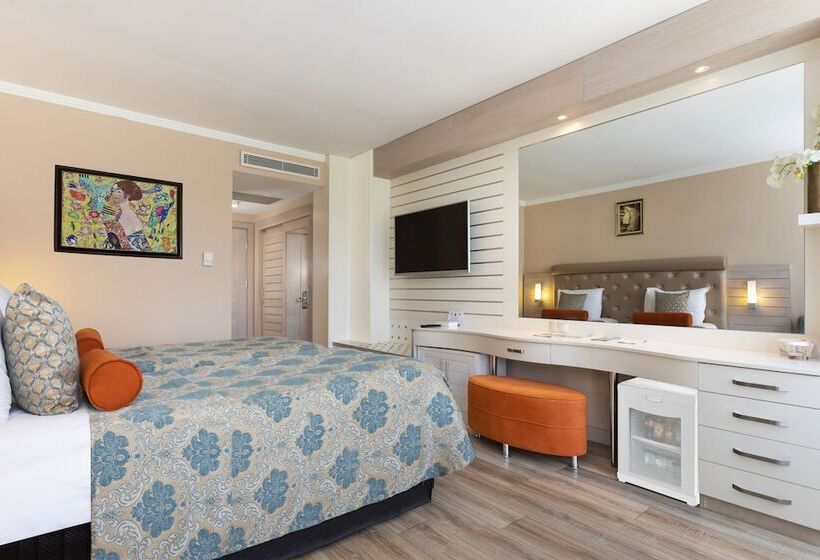 Standard Room, Orange County Kemer