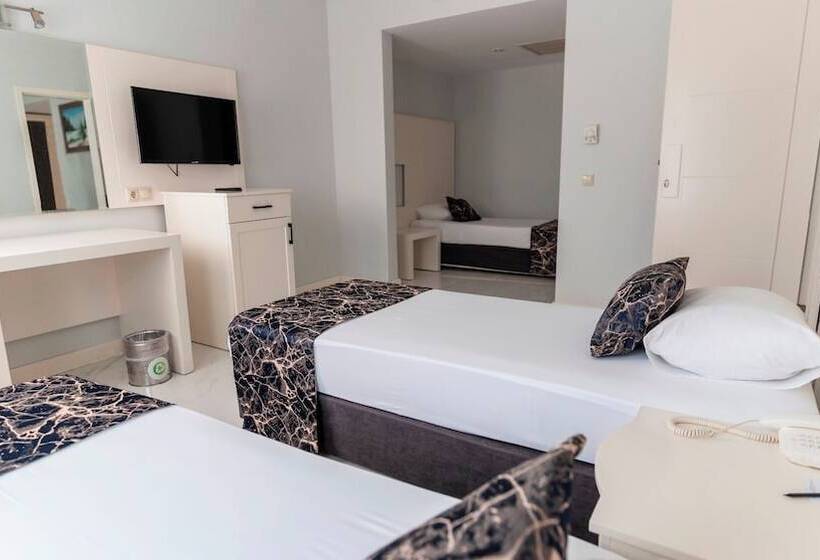 اتاق خانوادگی, Rox Royal Hotel   All Inclusive