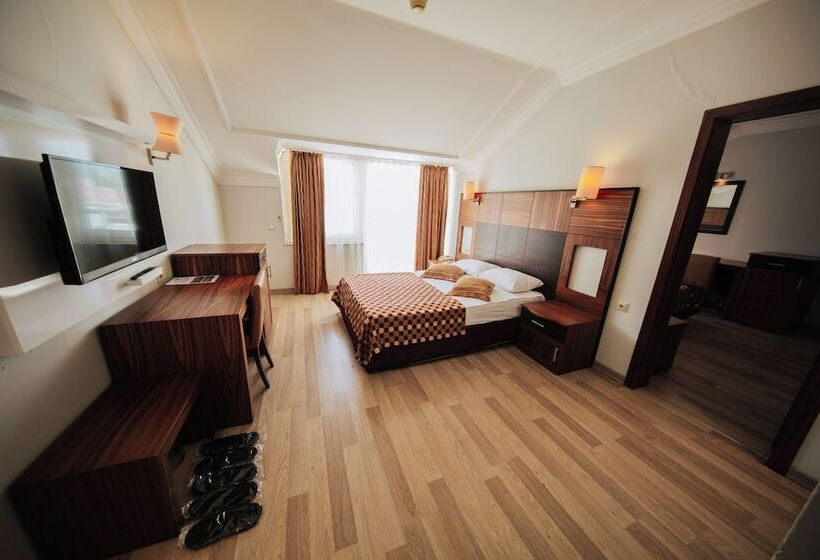 اتاق خانوادگی, Rox Royal Hotel   All Inclusive