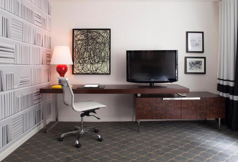 استودیوی استاندارد, The Fifty Sonesta Hotel New York