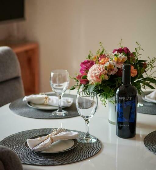 Comfort studio with sea view, Apartments Micika