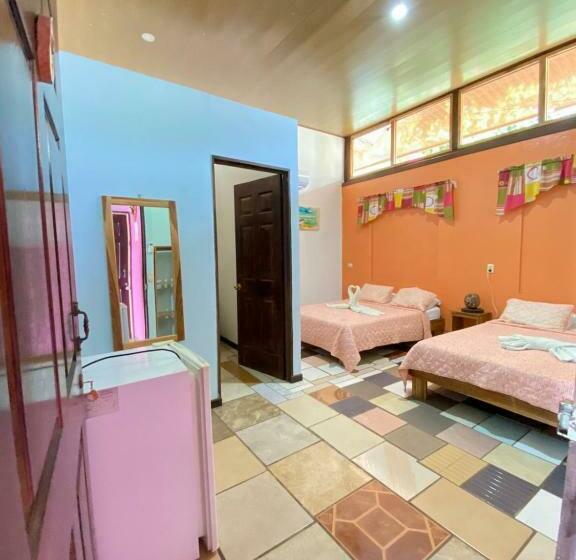 اتاق لوکس خانوادگی, Sunset Rooms