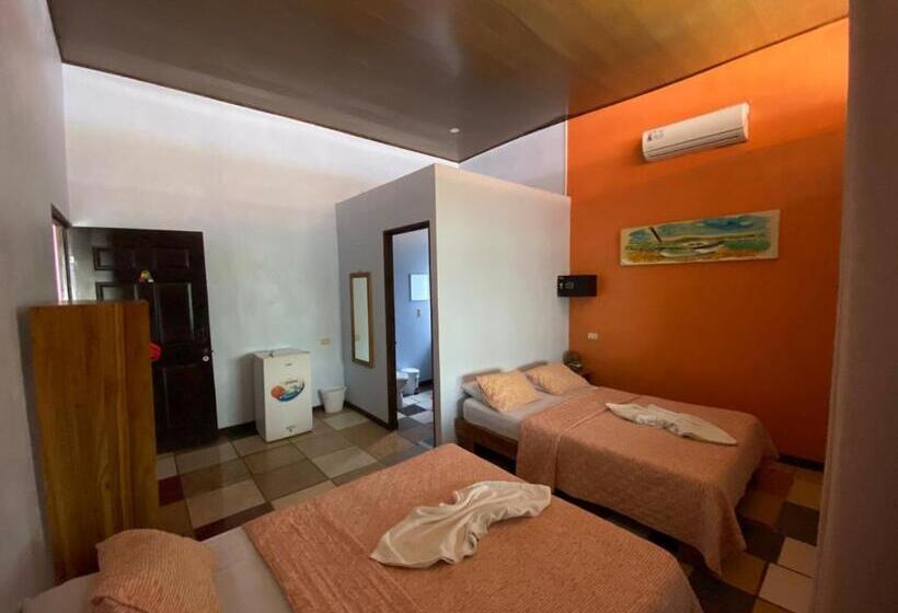اتاق استاندارد چهار تخته, Sunset Rooms