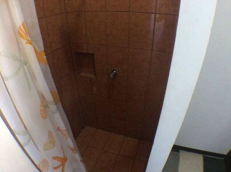 اتاق استاندارد چهار تخته, Sunset Rooms