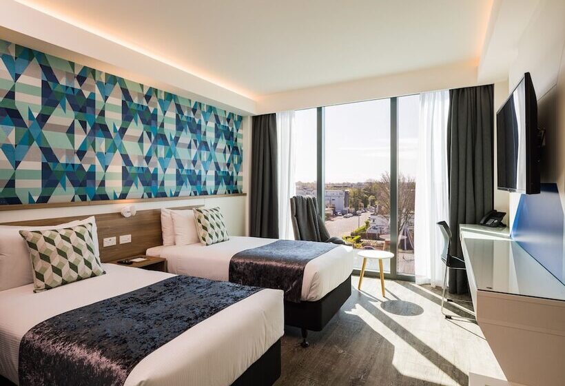 استودیوی استاندارد, Carnmore Hotel Christchurch