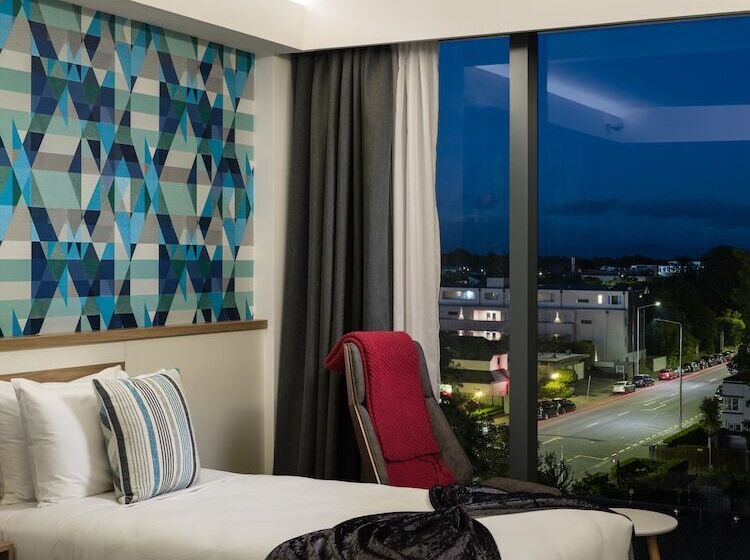 استودیوی استاندارد, Carnmore Hotel Christchurch
