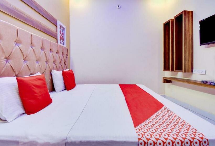 单人基本间, Oyo 72793  Sarovar