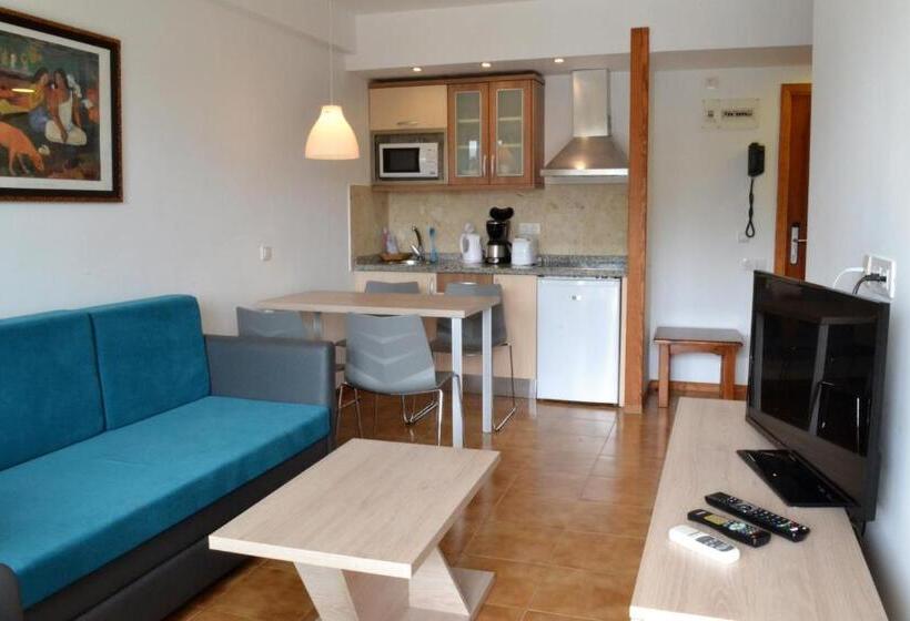 آپارتمان 1 خوابه با چشم‌انداز جانبی دریا, Apartamentos Montemayor