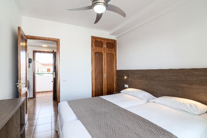 آپارتمان 1 خوابه با چشم‌انداز جانبی دریا, Apartamentos Montemayor
