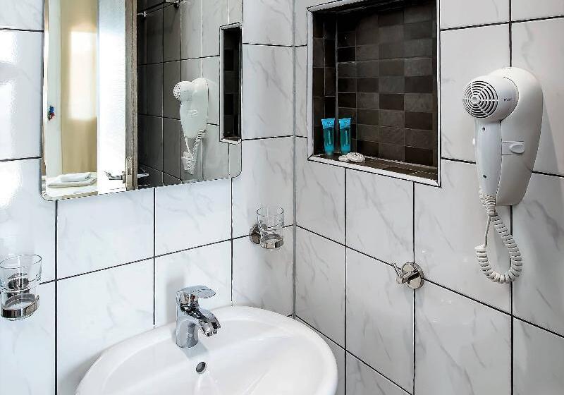 آپارتمان 1 خوابه, Apartamentos Montemayor