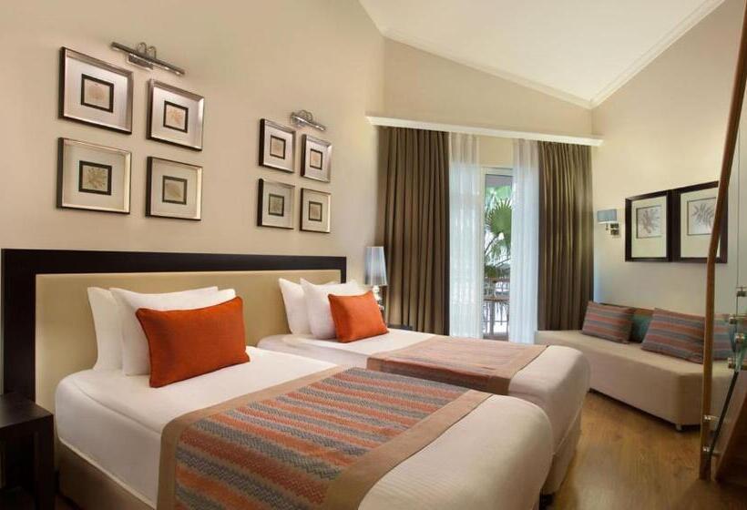 اتاق خانوادگی, Akka Alinda Hotel   Premium Ultra All Inclusive