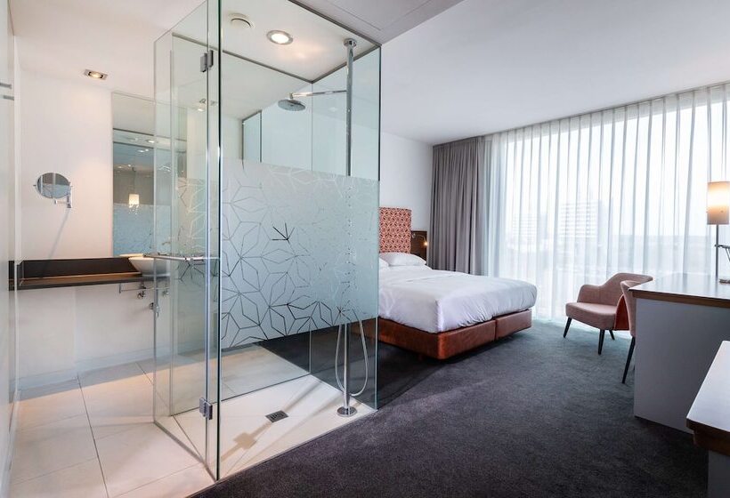 Superior Room, Doubletree By Hilton Frankfurt Niederrad