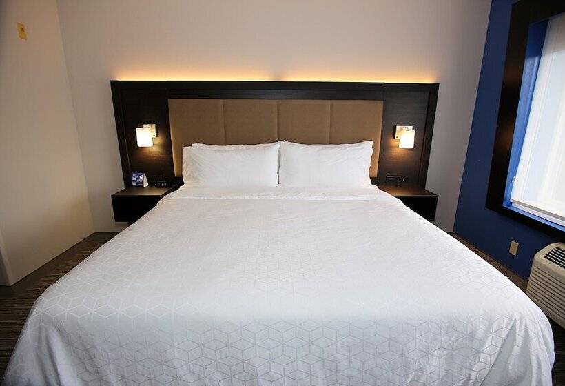 سوییت, Holiday Inn Express Hotel & Suites Ashland, An Ihg
