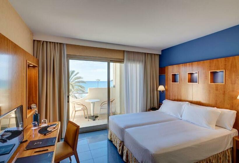 اتاق سوپریور با چشم‌انداز دریا و بالکن, Sercotel Kalma Sitges