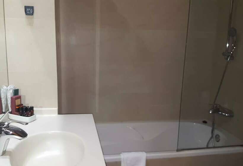 اتاق کلاسیک, Sercotel Kalma Sitges