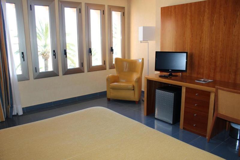 اتاق استاندارد با چشم‌انداز دریا, Sercotel Kalma Sitges