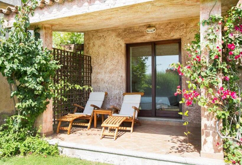 Cabin, Sant Elmo Beach