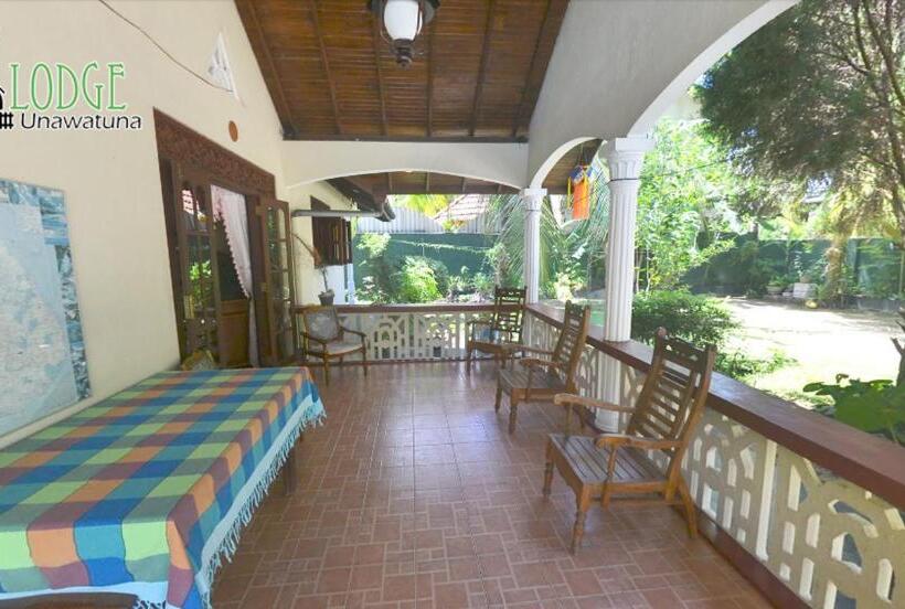 ویلای 1 خوابه با چشم‌انداز باغ, The Lodge Unawatuna