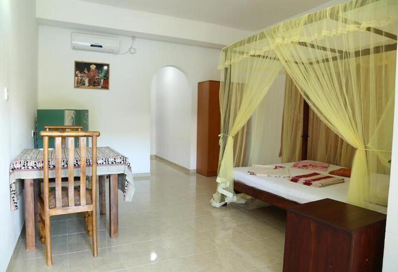 اتاق استاندارد, The Lodge Unawatuna