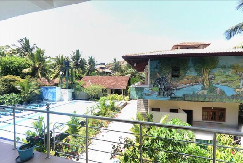 اتاق خانوادگی, The Lodge Unawatuna