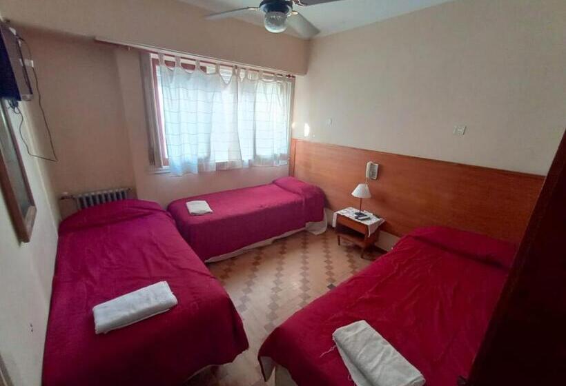 اتاق استاندارد سه نفره, Nuevo Hotel Tivoli