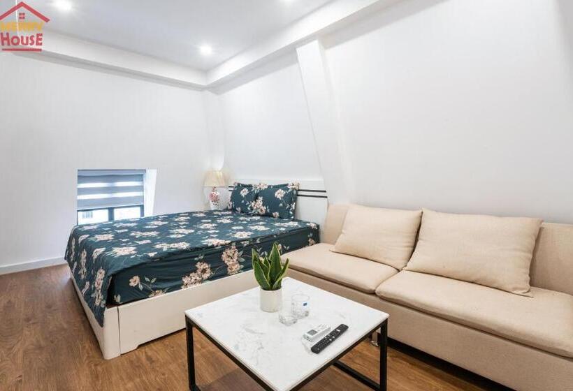 1 Bedroom Penthouse Apartment, Merry House Imperia