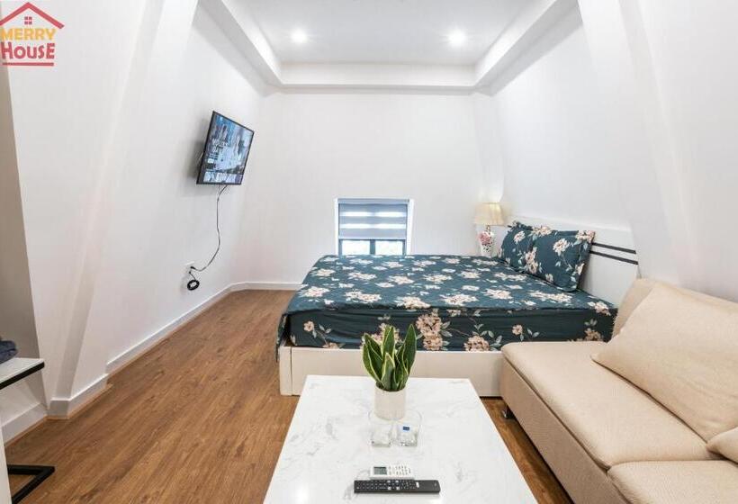 1 Bedroom Penthouse Apartment, Merry House Imperia