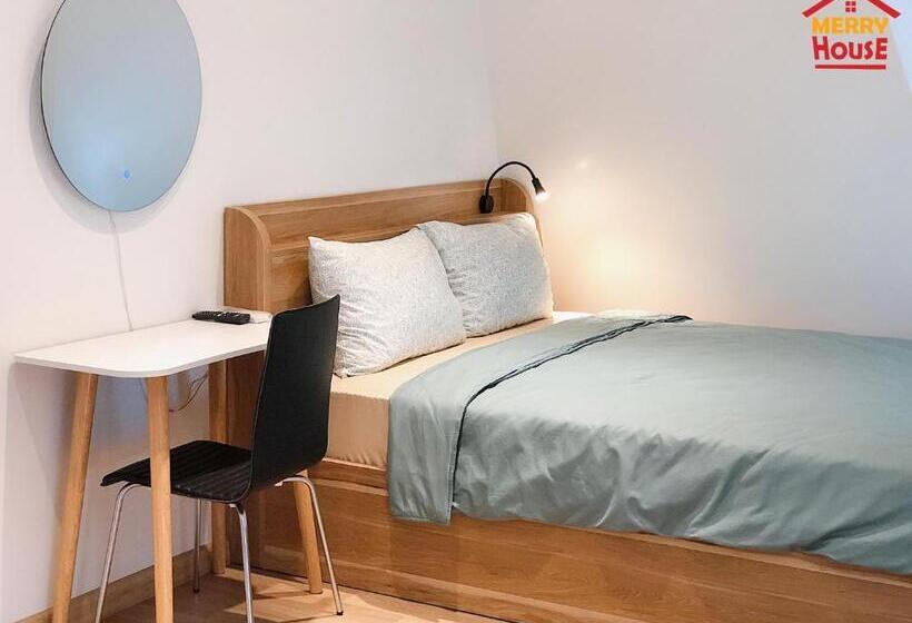 1 Bedroom Penthouse Apartment, Merry House Imperia