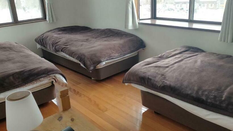 اتاق استاندارد سه نفره, Guesthouse Aozora Blue Sky