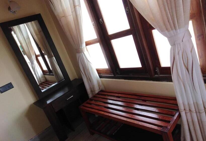 اتاق لوکس با بالکن, Jade Green Rest Inn
